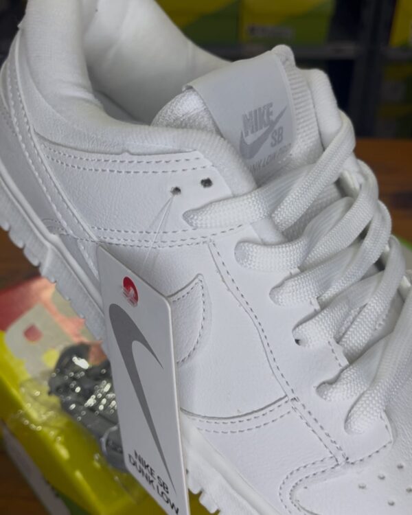 Nike SB Dunk NoBuck 🤍🤍 - Image 3