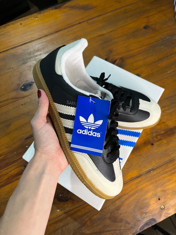 Adidas Samba 🖤🤍 - Image 2