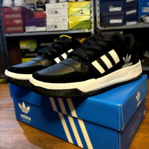 Adidas Forum 🖤 🤍