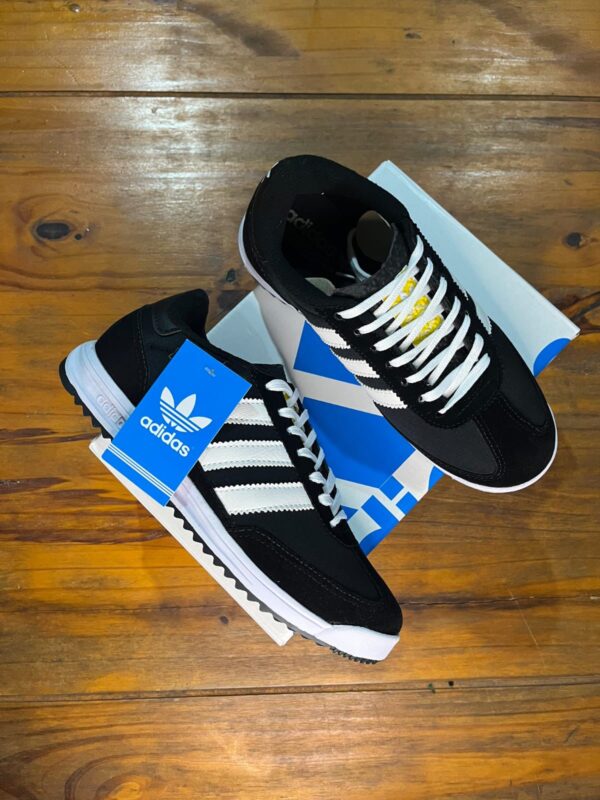 Adidas SL🖤 - Image 3