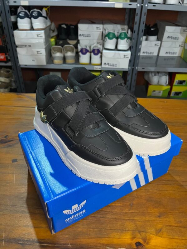 Adidas Plataforma🖤🤍