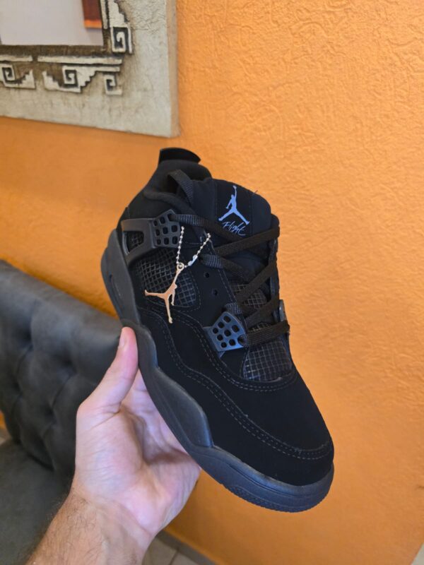 Nike Jordan Retro🖤🖤