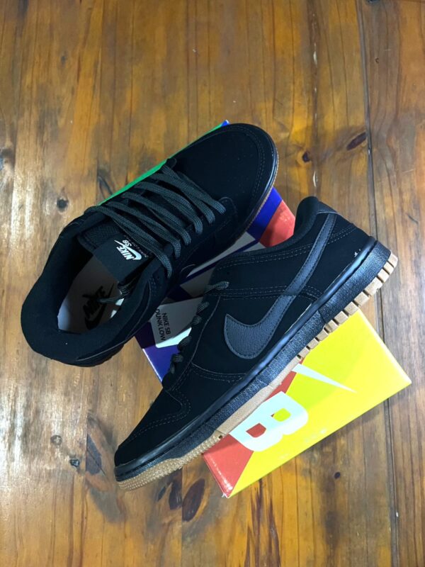 Nike SB Dunk NoBuck 🖤🖤 - Image 3