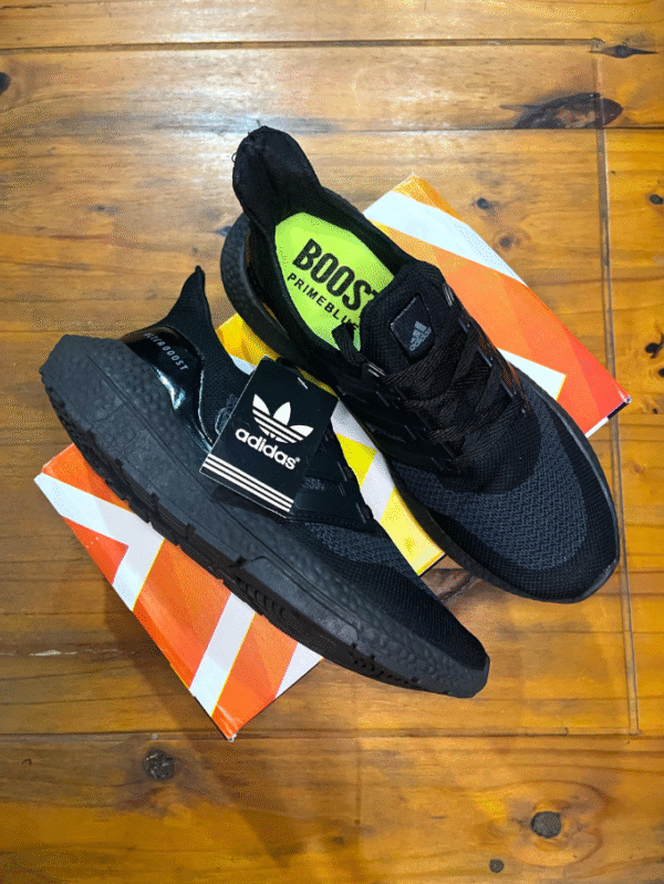 Adidas Ultraboost🖤🖤 - Image 2