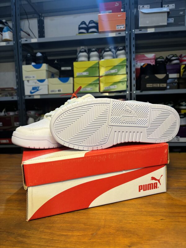 Puma Total White 🤍🤍 - Image 2