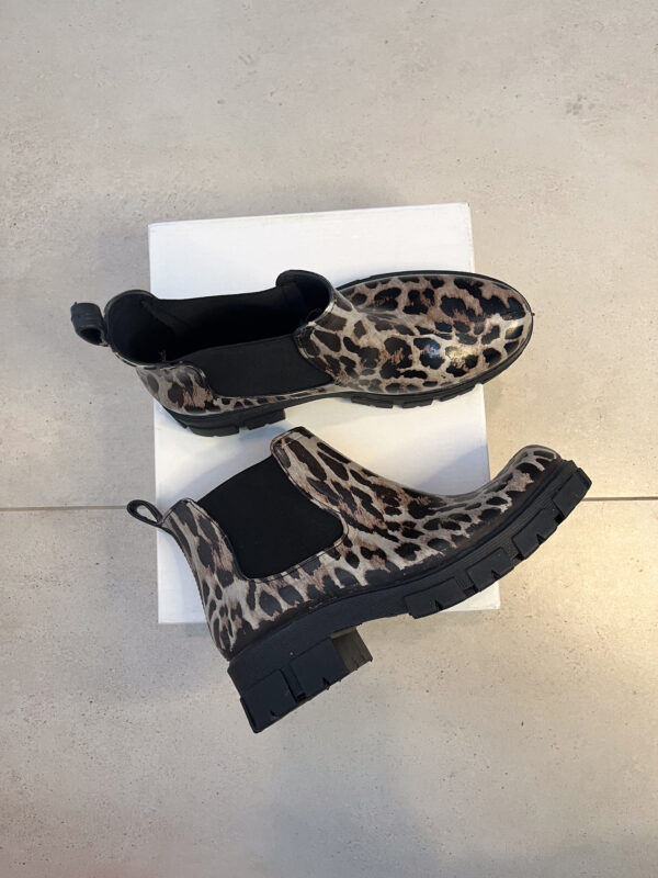 Botita Animal Print 🤎🖤