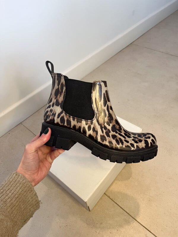 Botita Animal Print 🤎🖤 - Image 3