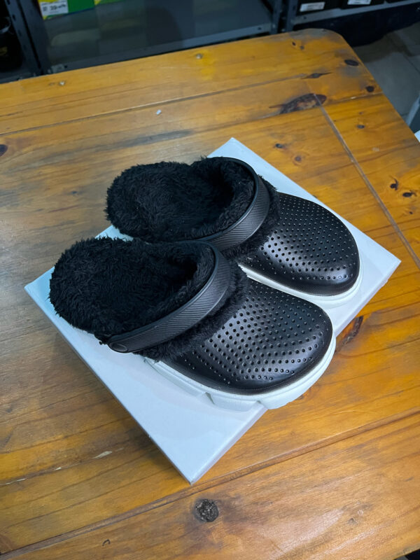 Crocs Negra 🖤 - Image 2