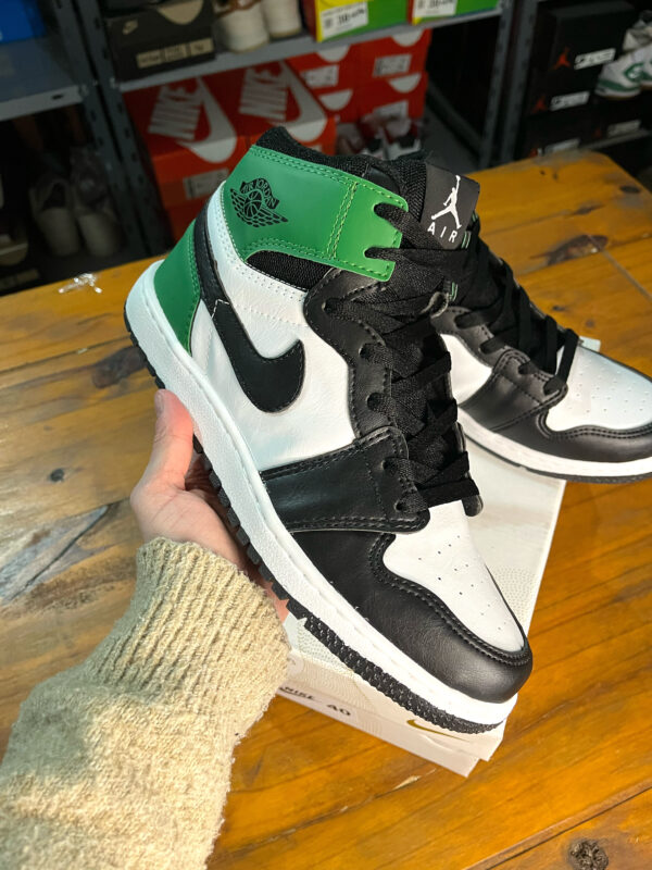Nike Air Botita 🖤💚 - Image 3