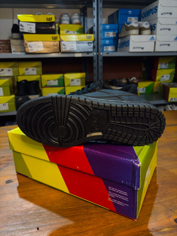 Nike SB Dunk Total Black🖤🖤 - Image 5