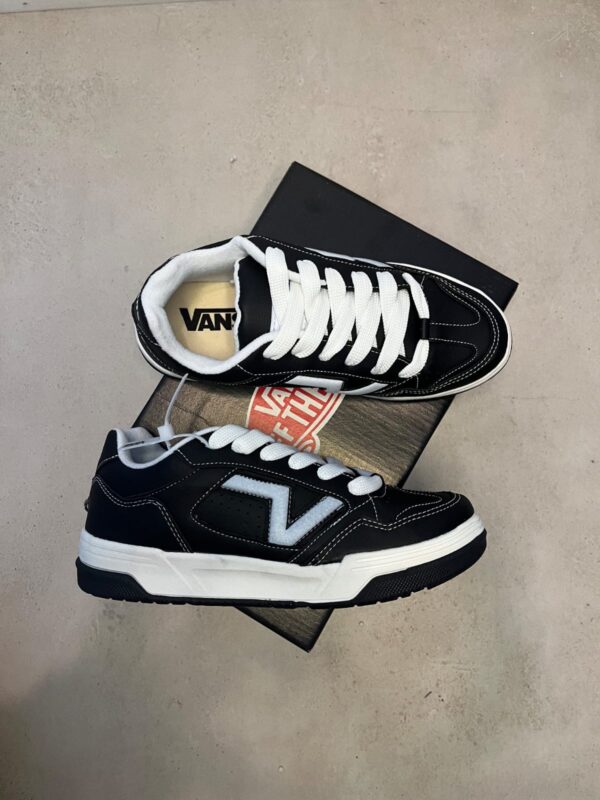 Vans Upland Negra 🖤 - Image 3