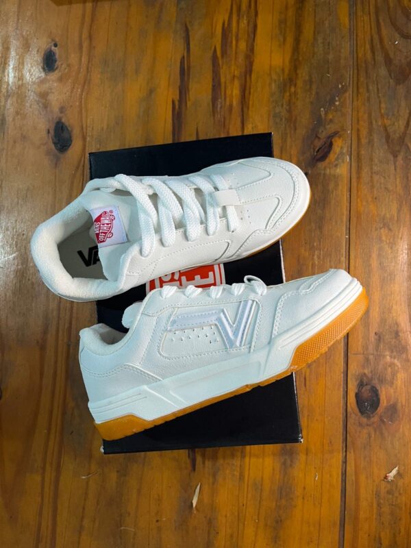 Vans Upland Blanca 🤍 - Image 2