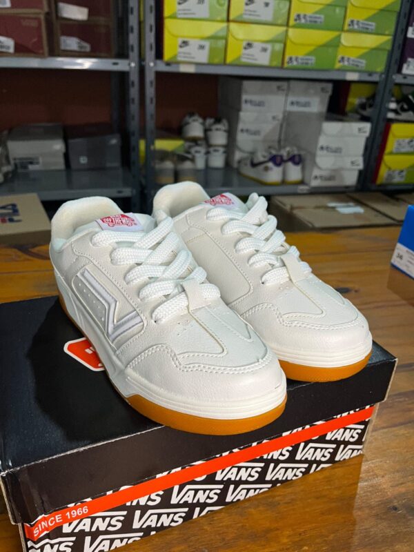 Vans Upland Blanca 🤍 - Image 3