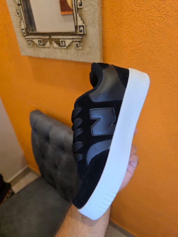 New balance negras 🖤 - Image 2