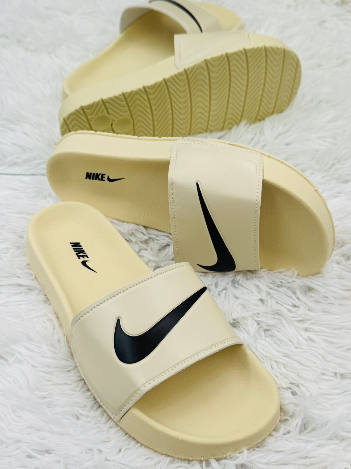 Ojotas Nike Beige 🤎